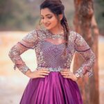 Nakshathra Nagesh Instagram - For #vijaytelevisionawards #prelude 🥳 Wearing @studio149 Hair @durga_hair_stylist Shot by my darling haraneyyyy @haran_official_ ❤️ #tamizhumsaraswathiyum #grateful