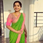 Nakshathra Nagesh Instagram – @aatwos 🌸 #beingsaraswathy #tamizhumsaraswathiyum