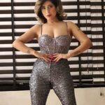 Neha Bhasin Instagram – Shine bright like a Diamond 💎

#NehaBhasin
#style
#fashionstyle