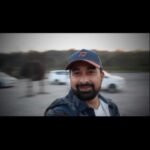 Neha Dhupia Instagram - #happybirthday Rann …. Sabse sahi hai apna dost ! Is poori kainath aur poore Jahaan ka pyaar @rannvijaysingha ki ore ♥️ … also watch reel to the end to see @vikranting s show stopping move 😜 @lalitrkp @raftaarmusic @nikhilchinapa