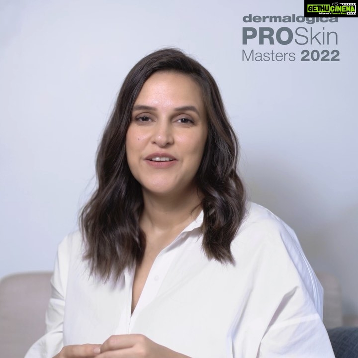 Neha Dhupia Instagram - The biggest, most prestigious competition is back. Dermalogica PROSkin Masters, a contest that tests the knowledge, skill and expertise of professional skin therapists is back for its third season, and this time, it's bigger and better than ever before. This year, we're opening it up to all our dear customers as well! How? Stay tuned to find out. ₹1.5L in cash prizes, lots of other exciting gifts and global recognition to be earned along the way. Click on the link in bio to register. Hurry! #dermalogica #dermalogicaproskinmasters #skinexpert #skincareproducts #skincare #contest #skintherapist #healthyskin #skincareroutine #healthyskincare #dermalogicapro