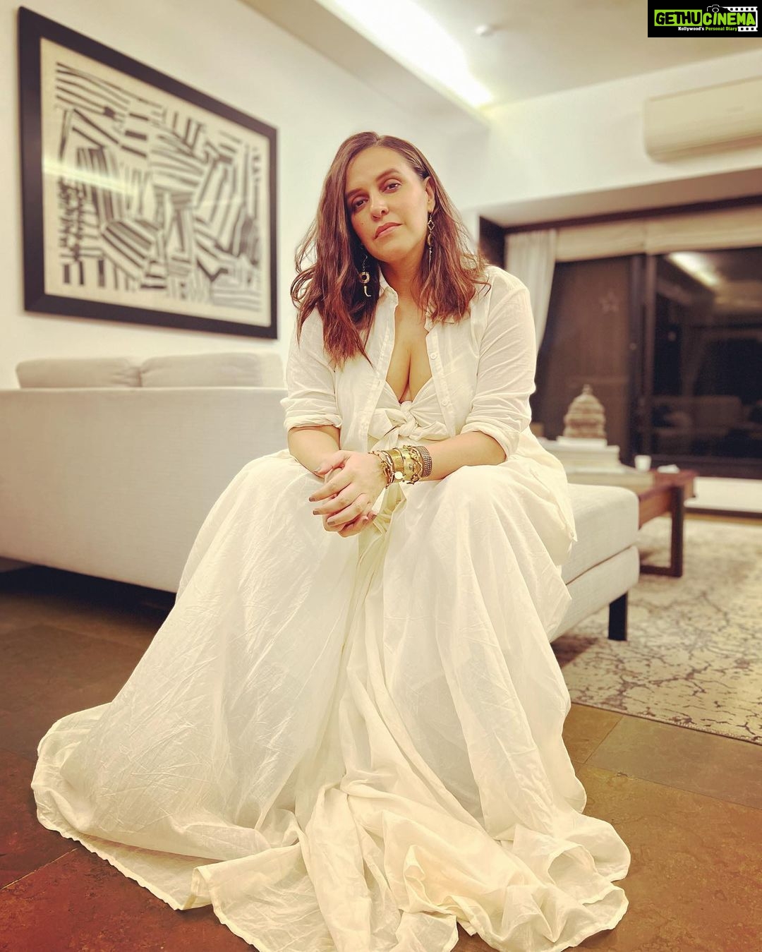 Neha Dhupia Instagram - White done right, tonight! … for the love of @shwetabachchan ♥️👑 … styled by @ayeshakhanna20 in @ilamraaa n @chicorychai muah @hairgaragebynatasha 🤍🤍🤍