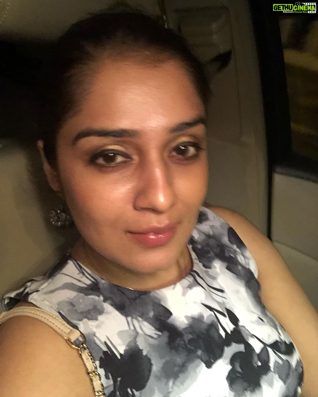 Nikita Thukral Instagram - Date night ❤️#weekend #actresslife #gratitude