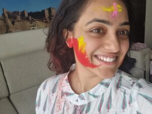 Nithya Menen Instagram - Holi ! 😀 

@parkhyatthyderabad