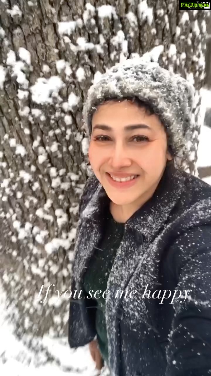 Panchi Bora Instagram - Enjoying the little things more! 💜