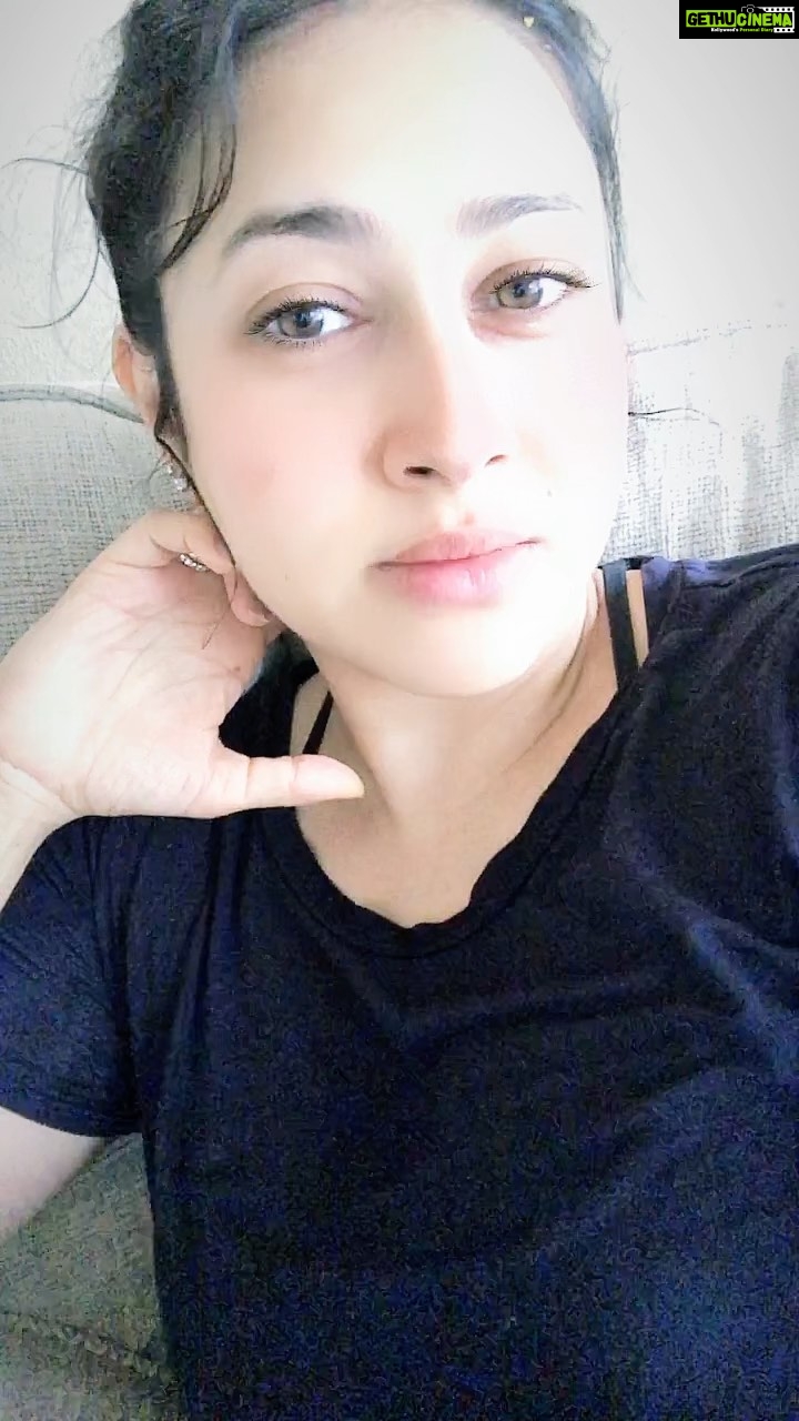Panchi Bora Instagram - How to loose belly fat??? 😂