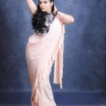 Papri Ghosh Instagram – MUA @vyshu_artistry 

Photographer @falzeyez 
 
Costume @belle_bridalwear 

#photoshoot #actress #modern #saree #suntv #pandavarillam #kayal #paprighosh