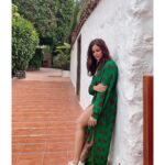 Parul Yadav Instagram - The solo traveller seeking herself! #PYTravels #PYTravelDiaries #PYStyleFile #TravelLifeLove #TravelLifestyle #HeyInstaFam #TravelDiaries #TravelGram #WaybackWednesday #OOTDStyle #OOTDIndian #CasualFashion #AmidstNature #PeaceMindPeacefulLife #SoloTravelGirl #SoloTravelDairies #SpainTravel #KannadaSandalwood #KannadaHeroine #NammaSandalwood #NammaBangaluru #NammaBangalore #NammaKarnataka #WednesdayMood #WednesdayPost #WednesdayStyle #TravelMemories