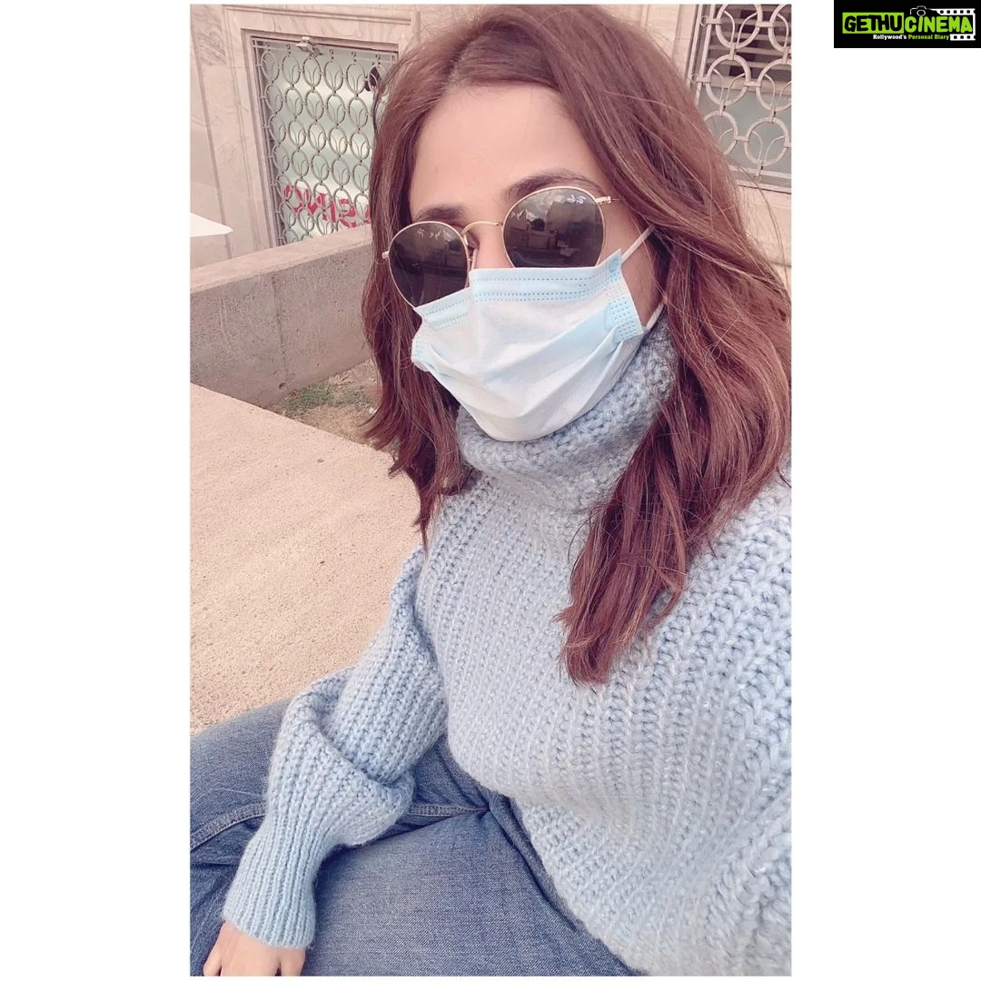 Parul Yadav Instagram - If I had a dollar for every time I clicked a selfie, I'd be a billionaire 💸 🤠#PYTravels #PYTravelDiaries #PYStyleFile #WednesdayMood #WednesdaySelfie #WednesdayPost #WednesdayStyle #WaybackWednesday #WednesdayWisdom #MidweekBlues #ThrowbackPics #OutfitCheck #OutfitGram #BlueOnBlue #ShadesOfBlue #BlueOOTD #SelfieLife #GucciBelt #GucciWomen #GucciGang #NammaKannada #NammaBangalore #NammaBangaluru #NammaSandalwood #SandalwoodActress #SandalwoodAdda #SandalwoodHeroine #TravelLifeLove #TravelLifeLove
