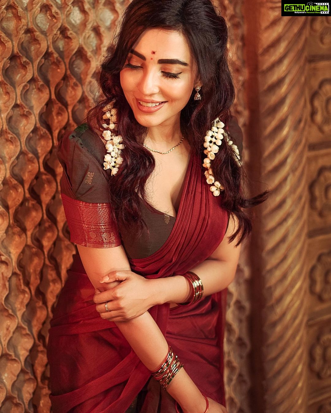 Parvatii Nair - 84K Likes - Most Liked Instagram Photos