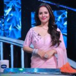 Pooja Bose Instagram – Watch me on in dadagiri tomorrow only on @zeebanglaofficial with the beautiful ladies @srabanti.smile @love_oindrila @monami_ghosh and the legend himself @souravganguly