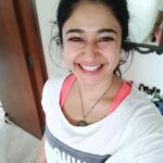Poonam Bajwa Instagram - Hiiiiiiiiiiiiiii🌻