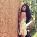 Poonam Bajwa Instagram - 🖤..I heard what you still didn't say .. #intothedepths 📸@hairstylebynisha