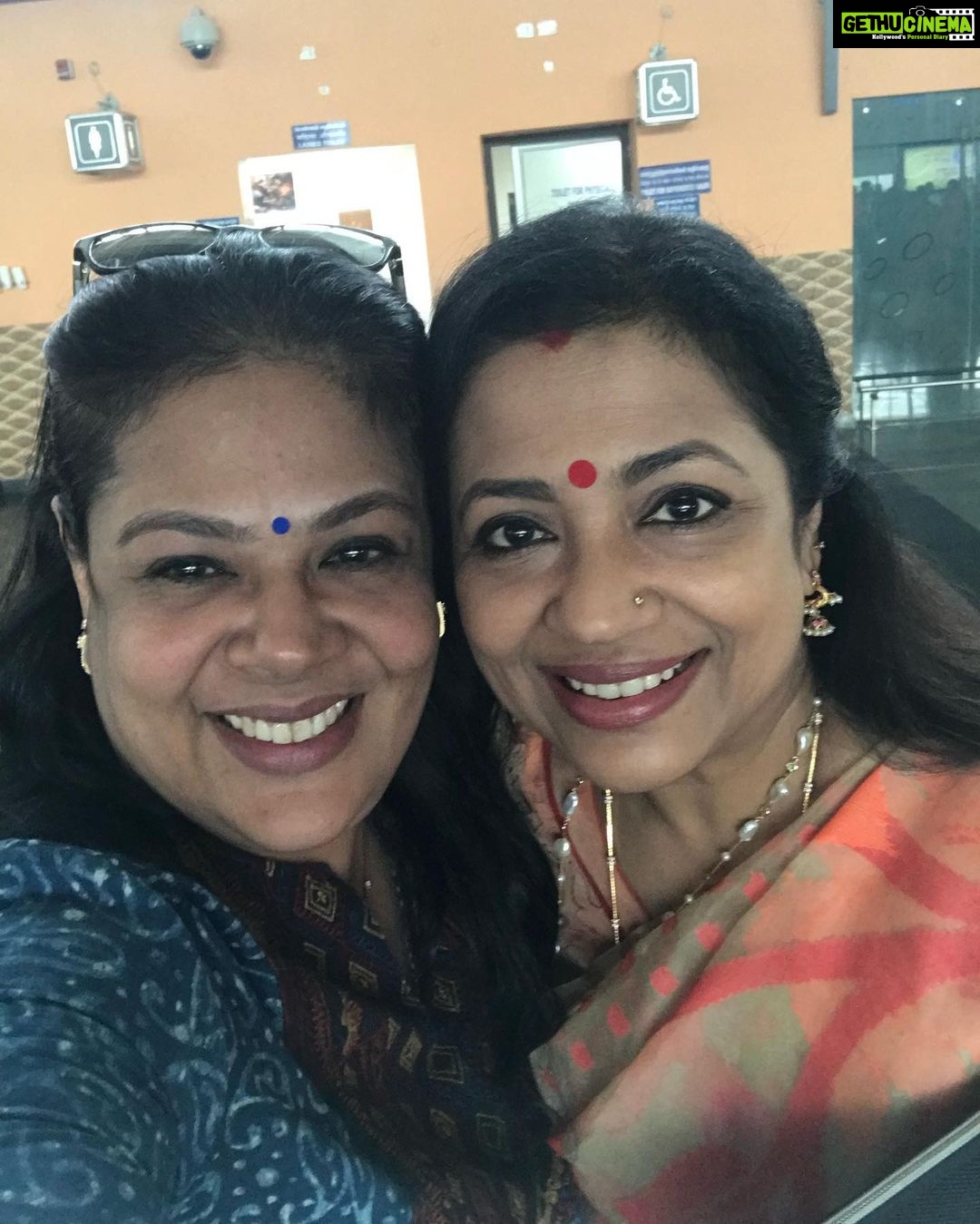 Poornima Bhagyaraj Instagram - Happy birthday to my dear beautiful friend Lakshmi. Our friendship has weathered so many years and hope it will see many more years . 🥂to our friendship. Love you Laks. Hv a wonderful day