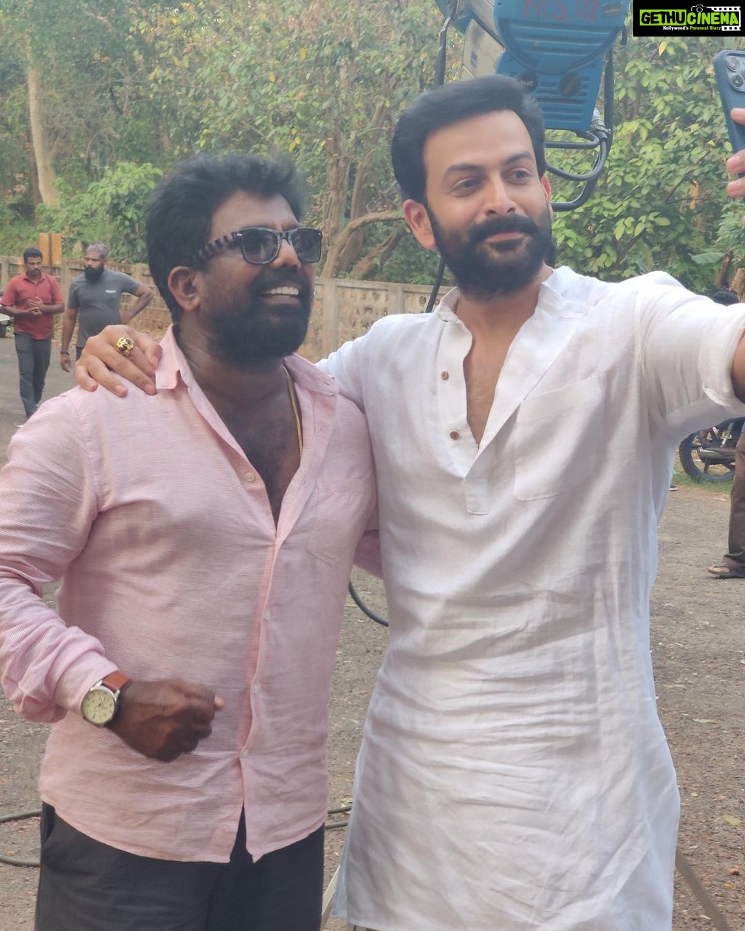 Prithviraj Sukumaran Instagram - @kanal_v_kannan . From #Sathyam to #PokkiriRaja to #Hero , Kannan Master remains one among the top action choreographers in the country that I’ve worked with the most. It was a joy to get together again with him for #Kaduva . He definitely has a big role to play in cultivating my love for shooting action sequences..and we had a ball with Shaji ettan @shaji_kailas_ designing and executing the action in @kaduvathefilm . Today, I’ve officially finished my work on the 3 films I had on the floors. #Kaduva #JanaGanaMana and #Gold , and they will reach you one by one over the course of the next few months. Now, once again, I’m taking a break before I rejoin #Aadujeevitham coz that film and I deserve this time! We restart shoot in Algeria soon, and then shift to Jordan before coming back to wrap the film in India. Exciting times ahead 😊❤️