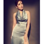 Raashi Khanna Instagram - Can’t think of a caption. Ok bye.