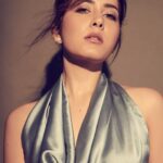 Raashi Khanna Instagram - क्लोज़ अप 💛