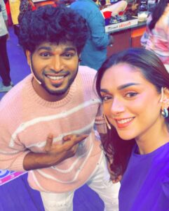 Rakshan Instagram - @dqsalmaan ❤️ @aditiraohydari 🧚🏻‍♂️ @sivaangi.krish 👼🏻 #dq #cwc #cwc3 #sinamika #blue #love #family #frindshipgoals
