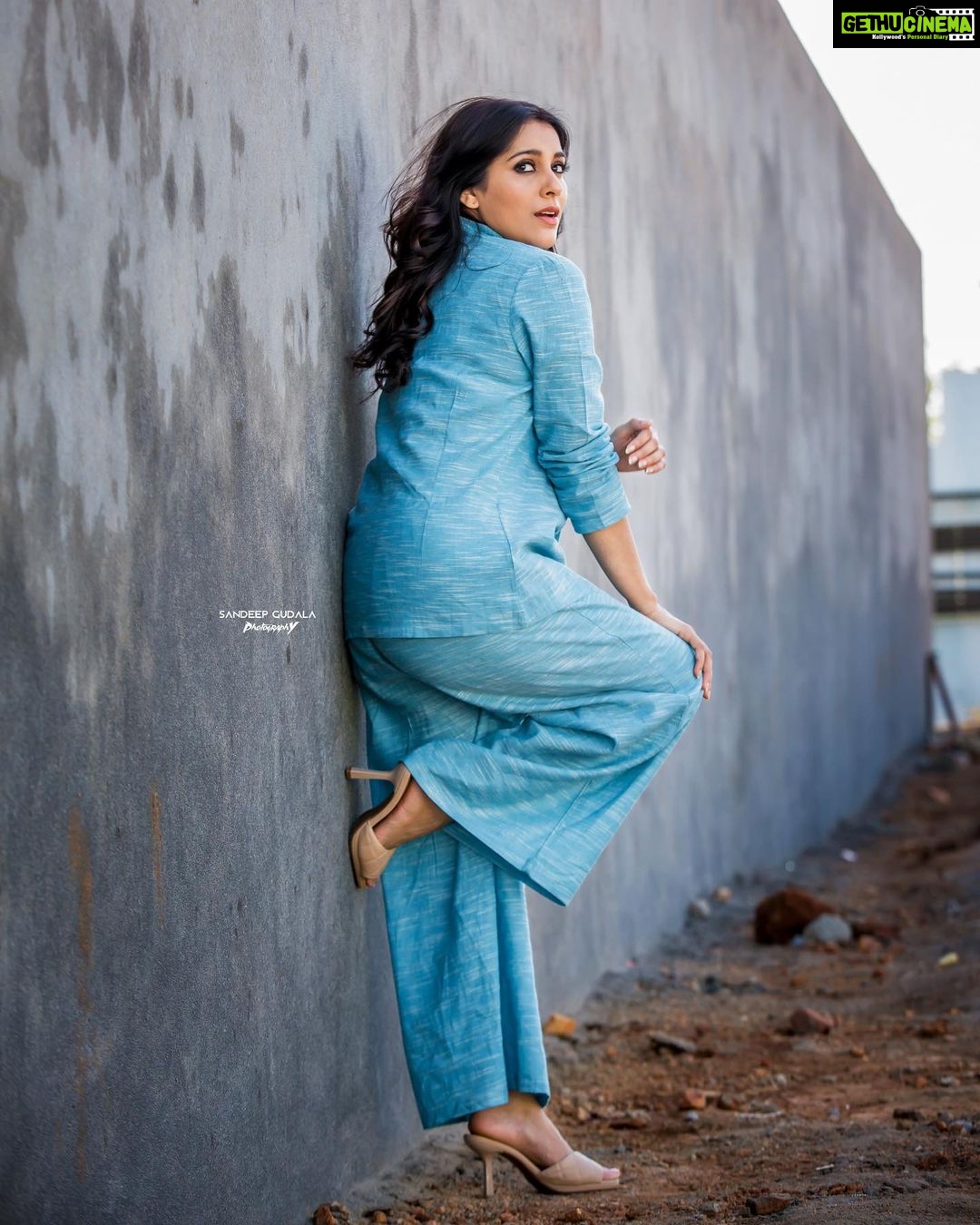 Actress Rashmi Gautam HD Photos and Wallpapers April 2022 - Gethu Cinema