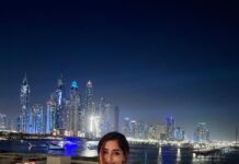 Reba Monica John Instagram - Dubai ‘22 💃🪂✨ Photo/video dump ✅ #whenindubai ❤️