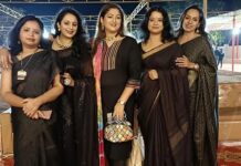Rekha Krishnappa Instagram - All about the weekend fun... With friends ... #familyandfriends #friends #friendshipgoals #friendship #newbeggings Ankola Town Karwar