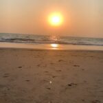Remya Nambeesan Instagram - #sunsets #sunsetlovers #sunsetdairies @vishnu_na_ra_ya_na_n @srikanthep96 @sreelakshmi_das_ #reelitfeelit #reelsinstagram #reels