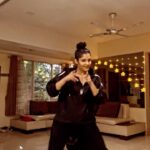 Ritika Singh Instagram – This is such a fun groove 🕺🏻