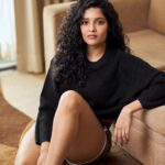 Ritika Singh Instagram – ♠️

📸 – @raazphotography 
👗 – @shimona_stalin 
💄 – Meeeee