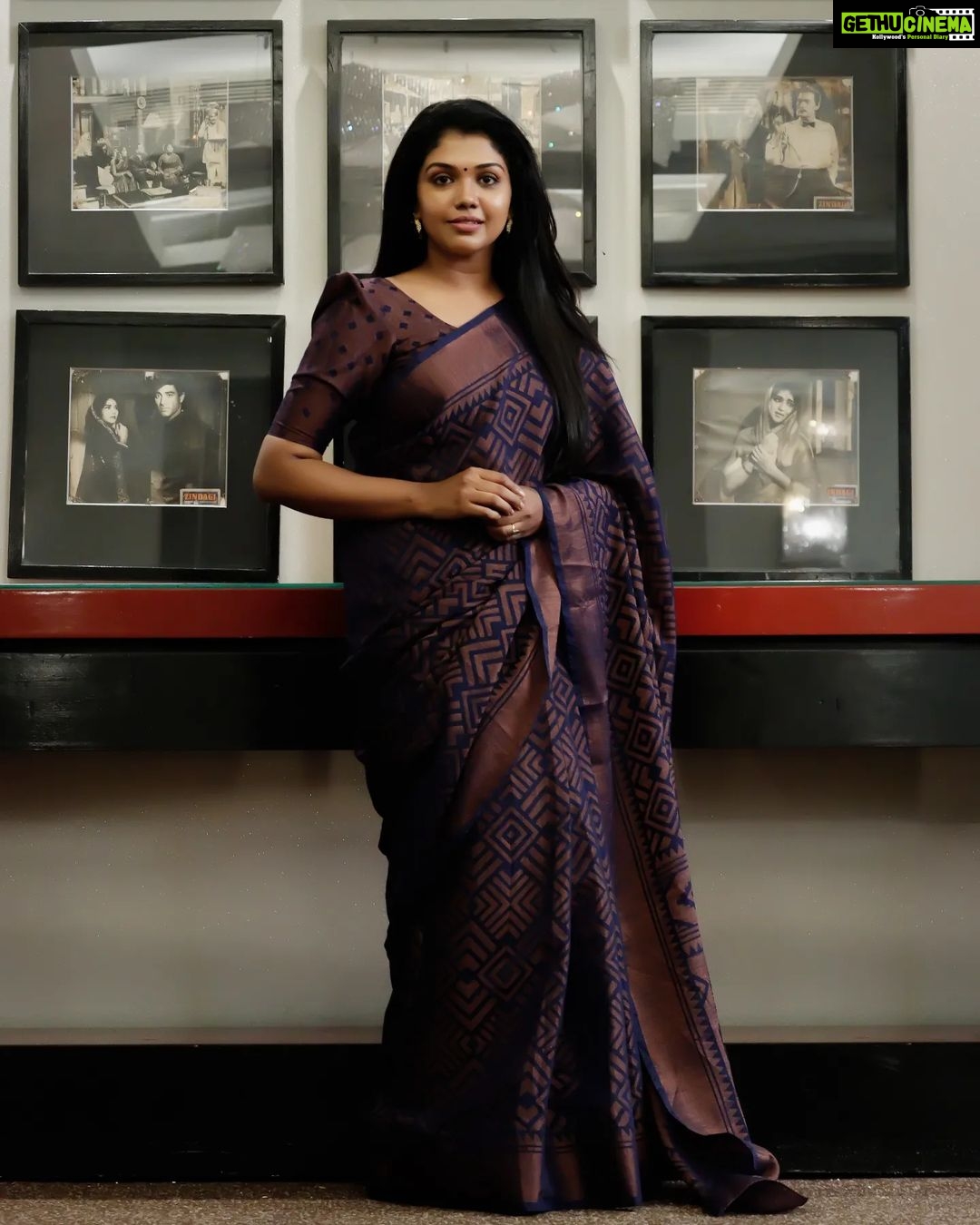 Riythvika Instagram - Saree @v.m.fashions Photo edit @jagadishphotography_