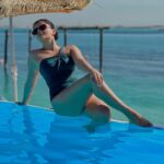 Rubina Dilaik Instagram - Soaking in the Vibe …! Well if you wanna do the same ….. then catch all the fun with #wanderlust on @mxplayer 😎…… We had amazing time doing these series coz of the wonderful hospitality by @visitabudhabi ……. #thetimeisnow #inabudhabi #mxstudios #rubinadilaik
