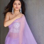Rubina Dilaik Instagram - Kuch khaas hai…… . . . Shot by : @prashantsamtani Styled by: @ashnaamakhijani @styledbyashna Saree: @mulmul Bralette: @bigcee_fashionfirst Earrings: @goldqueen_in