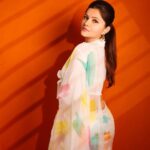 Rubina Dilaik Instagram - Something about a Saree that can’t go unnoticed….. . . . Shot by @prashantsamtani Styled by: @ashnaamakhijani @styledbyashna Outfit : @mulmul Jewellery: @kushalsfashionjewellery