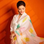 Rubina Dilaik Instagram - Something about a Saree that can’t go unnoticed….. . . . Shot by @prashantsamtani Styled by: @ashnaamakhijani @styledbyashna Outfit : @mulmul Jewellery: @kushalsfashionjewellery
