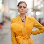 Rubina Dilaik Instagram - Today’s Mood : beaming like a sunshine ☀️ . . . . Shot by : @propixer Styled by: @ashnaamakhijani @styledbyashna Outfit: @aanchalrohra Footwear: @skechersindia Jewellery: @delicatofficial