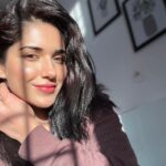 Ruhani Sharma Instagram - Golden hour magic 🪄