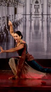 Rukmini Vijayakumar Instagram - I choreographed this piece more than ten years ago. It’s one of the only choreographies of mine that I have used for so long without really changing much over the years. This is the piece that I write about repeatedly in my book “Finding Shiva” and this is the piece that @anupjkat and @vivianambrose decided to name the coffee table book “Discovering Devi” after. Like I said in my earlier post…. It never gets old. I can dance it forever … and every single time, she appears in all her glory… the goddess. Music: Kalakriya series #bharatanatyam #dance #indiandance #devi #goddess #surrender #imagination #discoveringdevi