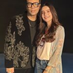 Rukshar Dhillon Instagram - Karan Johar thinks that Ruhi is sweet and hard-working...little does he know that she also is….?😉 Well, Watch #Jugaadistan to find out. Streaming only on @lionsgateplayin 💪🏻 @karanjohar @taarukraina @danishsood @sumeetvyas @arjun__mathur @parambratachattopadhyay @gopaldatt @ahsaassy_ @lukramsmil @himika_bose @kavyatrehan @akvarious @adhaarnotacard @sanjeevkumarnair @rohitjain_im @a_myth_25