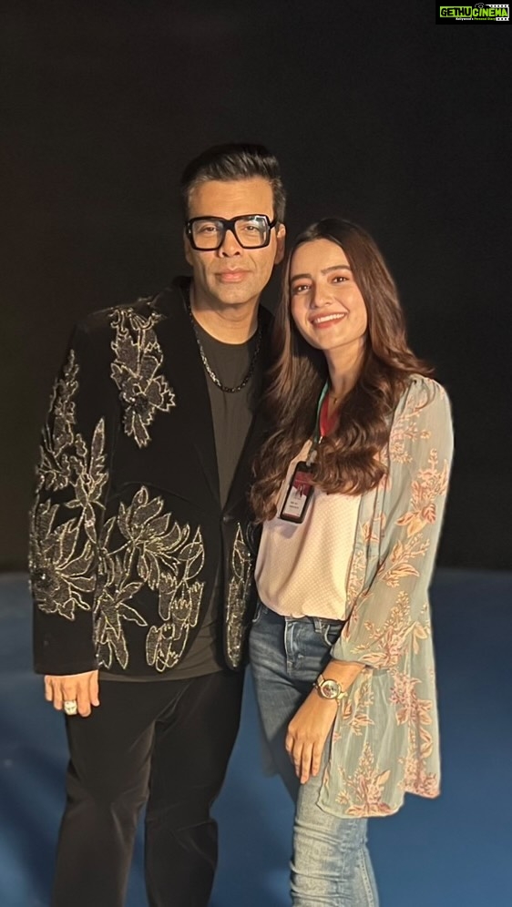 Rukshar Dhillon Instagram - Karan Johar thinks that Ruhi is sweet and hard-working...little does he know that she also isβ¦.?π Well, Watch #Jugaadistan to find out. Streaming only on @lionsgateplayin πͺπ» @karanjohar @taarukraina @danishsood @sumeetvyas @arjun__mathur @parambratachattopadhyay @gopaldatt @ahsaassy_ @lukramsmil @himika_bose @kavyatrehan @akvarious @adhaarnotacard @sanjeevkumarnair @rohitjain_im @a_myth_25