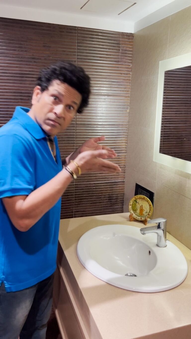 Sachin Tendulkar Instagram - Every drop is important 💧 Open the tap as much as required and close it tight and right. #WorldWaterDay #SaveWater #Water #KhabyLame