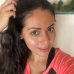 Sadha Instagram - #nofilter #nomakeup Nothing can beat the post workout glow! 💚☺️ #selfietime #glow #gym #workout #mylife #veganlife #heath #fitness #lifegoals #vegan #veganlifestyle
