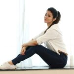 Sadha Instagram - Challenge yourself everyday, it will help you improve from yesterday ❤️✨ #sadha #actress #actresslife #actresslifesryle #behappy #besafe #keepsmiling