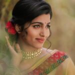 Sai Dhanshika Instagram – 🌹🌿
Styled by @beingroofa 
Saree & blouse @colorsandmirrors 
📸 @narsimhaphotography 
Hairstyle @rajesh_chinchili 
Ass @9babunag