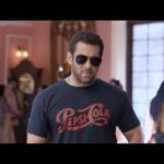 Salman Khan Instagram – Hui ya na hui…jaanne ke liye parson dekho!!!
#ad