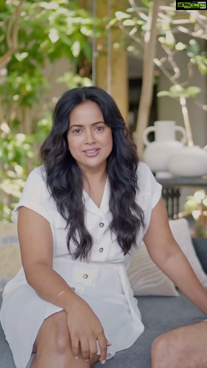 Sameera Reddy Instagram - A sneak peak into our new Limitless episode with Akshai & me❤️The secret ingredients to making it work! @mr.vardenchi @westsidestores ♾ Full episode out Sunday 💫 . . #Limitless#ThisIsUs#WestsideStores#SpringSummerCollection #SS22 #ThisIsUs #NewCollection #NewLaunch #StyleInspiration #ShopOnline #Fashion #Fashiongrams #InstaGood #Style #WomensWear #MensWear #KidsWear #StaySafe #MaskUp #SafetyFirst #ATataEnterprise