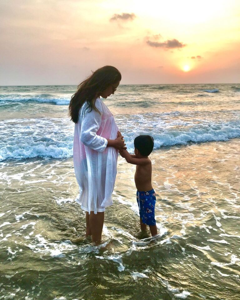Sameera Reddy Instagram - I questioned myself so many times if I should have a second baby . I was a complete wreck after my first born . PPD hit me like a brick . I lost control of my body and my self worth. And it took a toll on my marriage because I had no clue how to handle it . I had a rock of husband, amazing in laws and my family that never let my hand go thru it all and that really helped 🙏🏼 So many women ask me how I knew I wanted another child . Honestly everyone’s journey is different and it’s hard to pin down what makes you sure . But I will tell you that the only thing i knew is that this lil girl , my Nyra , showed me how fearless I am and I knew it was my decision and I could handle it . Because those sleepless nights , the body changes and the adjustment to the first born is not easy .. but it’s not difficult either . So many factors . Financial , emotional or just plain support that can make it the right or wrong decision . Women are stronger than they give themselves credit for. And our gut instinct is the most powerful voice if we just listen and believe . I trusted mine and I’m so glad I did . Whatever your voice is saying , even if it’s choosing not to be a mom or to stay single or to have more than one child . It’s your choice and no one can pressure you otherwise ❤️ Trust your instinct #woman #youarepowerful 💫