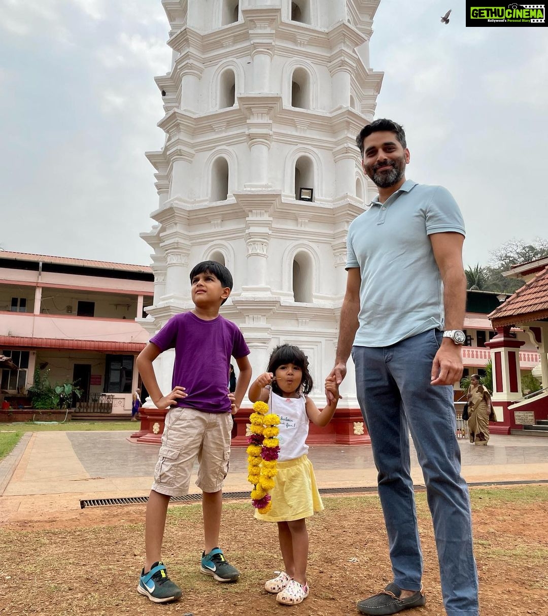 Sameera Reddy Instagram - A beautiful Sunday morning with the kids at Shanta Durga Temple , Kavale🙏🏼 we are blessed to live so close to our family temple and we try coming here as often as we can #blessed seeking lots of positive and powerful blessings for all ! 💫 #shantadurgatemple #goa Shree Shantadurga Saunsthan, Kavale, Ponda, Goa