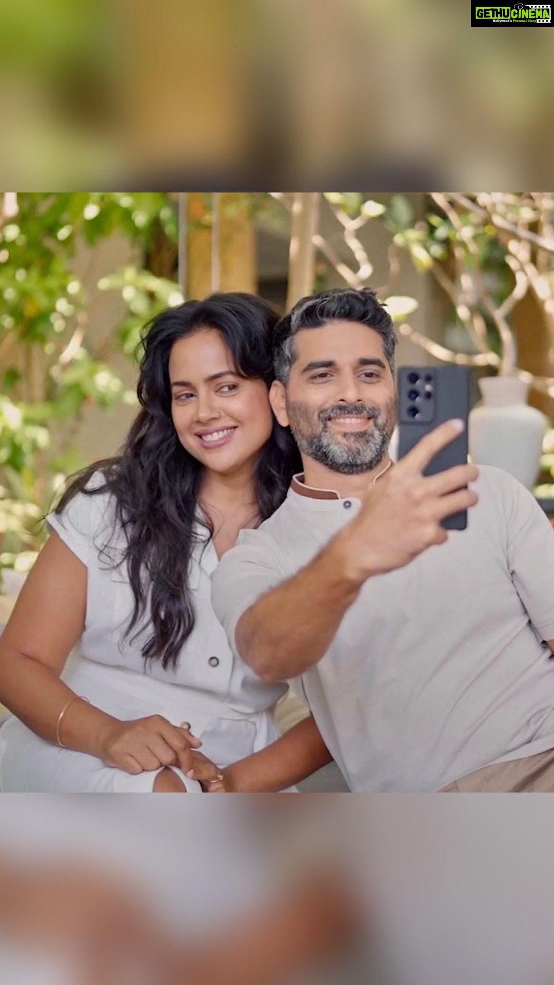 Sameera Reddy Instagram - My next Limitless♾guest is my husband Akshai💫Watch as we get candid on how marriage & parenthood is an equal partnership, & how understanding - and a lot of laughter - are the secret ingredients to making it work! The joy of life is finding out that every moment is a turning point and a lesson. #Limitless ♾ @westsidestores #ThisIsUs ❤️