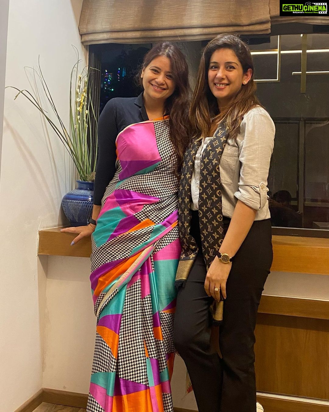Sameksha Instagram - Every women is special and inspiring in her own way. She is always juggling between so many roles and playing every role to the hilt. On this #womensday would like to express my gratitude to the women who have immensely inspired me . My mother-in-law #arunaoswal ππ» and my Sister-in-law @shallujindal β¦ their humility and grace is something I really admire. My mother @usha22official πhas unmatchable patience and ability to smile , no matter what life has to offer. @sajnigill I really look upto you ππ»@isharawat you are my support system, thanks for being there π€ #internationalwomensday #happywomensday to all the WOMEN π₯°