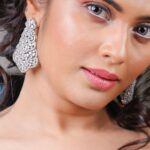 Sangeetha Bhat Instagram - Makeup - @taiba_syed_ @thebeautysquare.in Hair- @taiba_syed_ @thebeautysquare.in Outfit - @aarish_galleryofficial @shivayaphotography #sangeethabhat #sangeethabhatsudarshan Bangalore, India