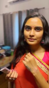 Sangeetha Bhat Instagram - 🥰🥰🥰🥰🥰 pottu thotta pournami……. #sangeethabhat #sangeethabhatreels #sangeethabhatsudarshan #actress #pottuthottapournami